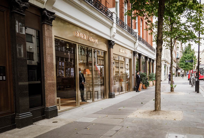 Louis Vuitton, 190 Sloane Street, London - Fashion Accessories